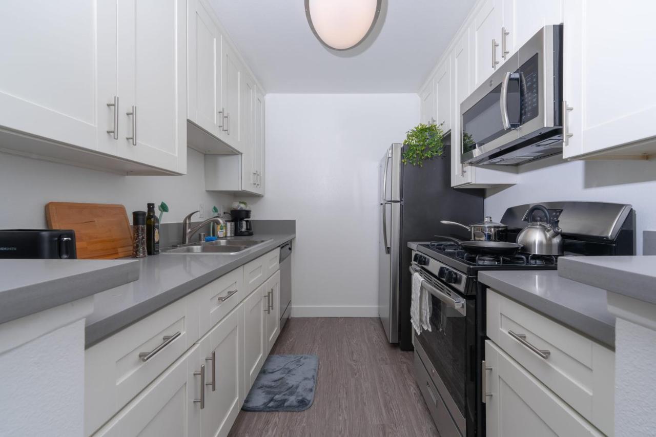 Universal Studios 8 Min Drive Two Bedroom Apartment With Free Parking Los Angeles Exterior foto